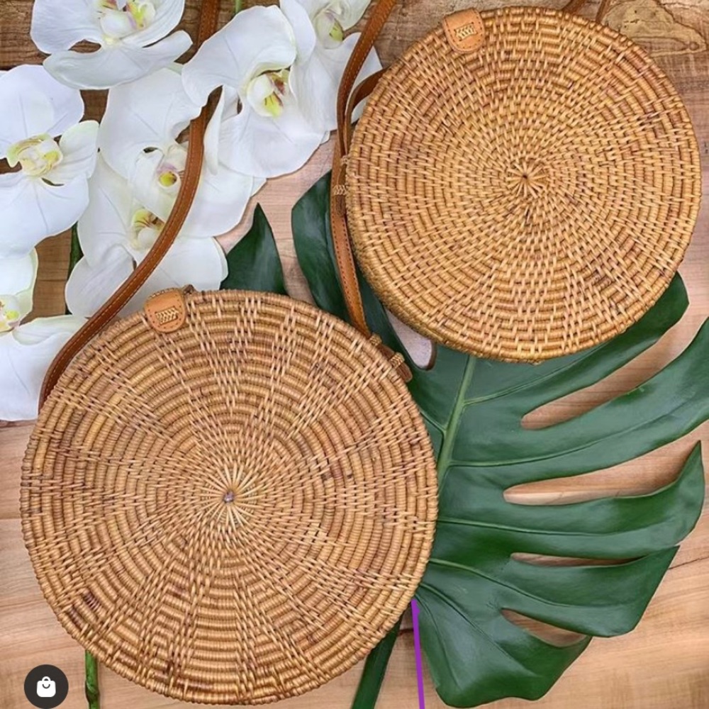 NEW Large Flower Pattern Rattan Bag - Picture 5 of 5